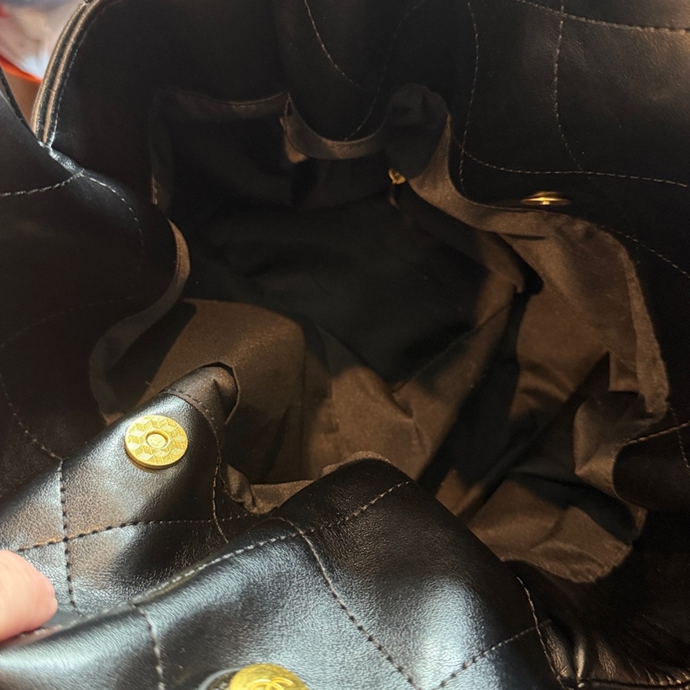 Black Quilted Leather Bag with Gold Chain - Picture 5 of 5